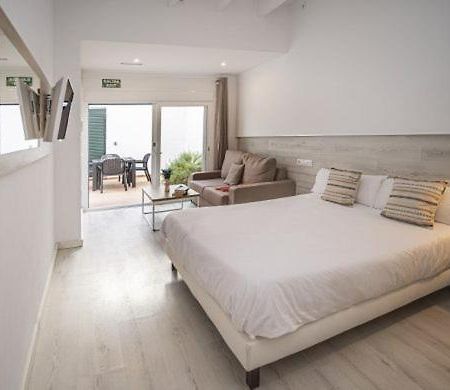 Xubec - Albergue Juvenil Ciutadella  Exteriör bild