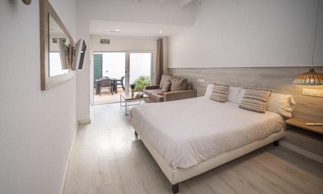 Xubec - Albergue Juvenil Ciutadella  Exteriör bild